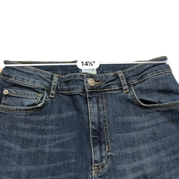 Urban Outfitters BDG Women’s Dark Wash Flare Jeans Size 29 - Picture 5 of 7